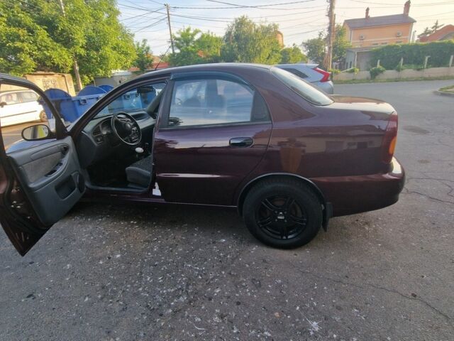 Червоний Деу Сенс, об'ємом двигуна 1.5 л та пробігом 165 тис. км за 2700 $, фото 4 на Automoto.ua