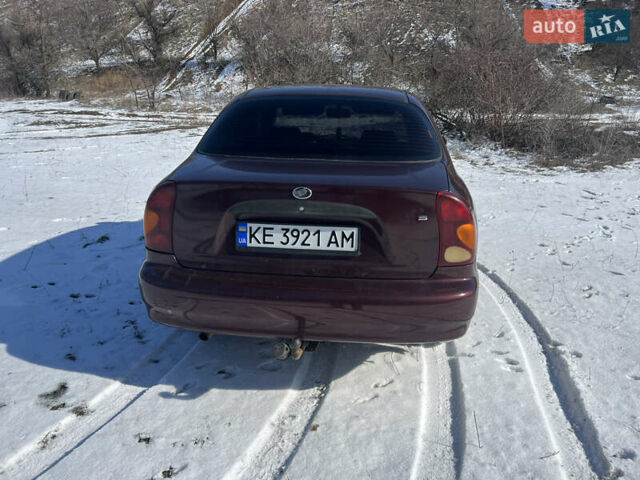 Красный Дэу Сенс, объемом двигателя 1.3 л и пробегом 124 тыс. км за 3000 $, фото 1 на Automoto.ua