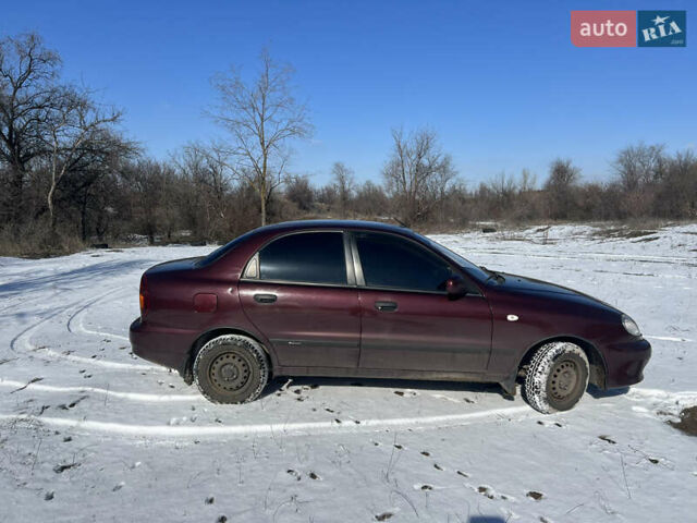 Красный Дэу Сенс, объемом двигателя 1.3 л и пробегом 124 тыс. км за 3000 $, фото 3 на Automoto.ua