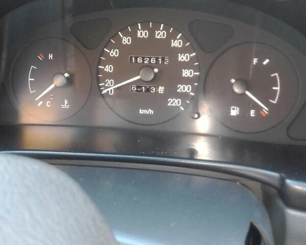 Красный Дэу Сенс, объемом двигателя 1.3 л и пробегом 164 тыс. км за 2500 $, фото 4 на Automoto.ua