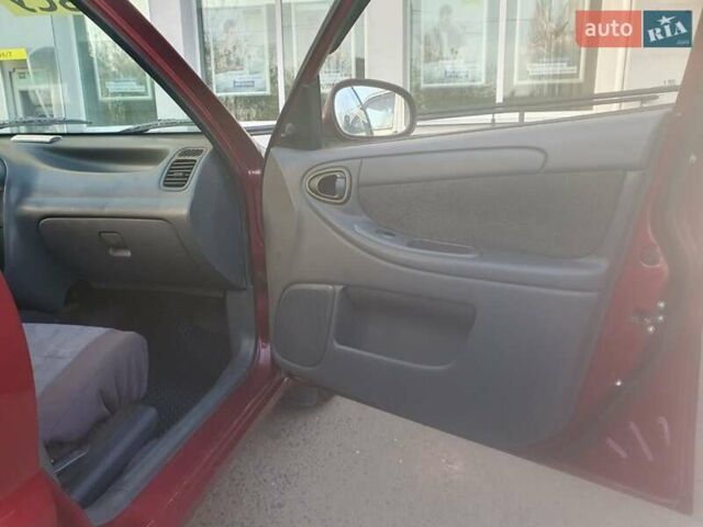 Червоний Деу Сенс, об'ємом двигуна 1.3 л та пробігом 374 тис. км за 1800 $, фото 16 на Automoto.ua