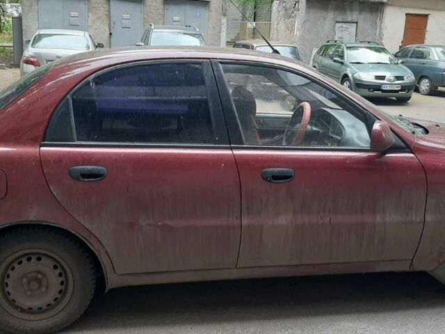 Дэу Сенс 2013 в Харькове на Automoto.ua Красный Дэу Сенс, объемом двигателя 1.3 л и пробегом 180 тыс. км за 1782 $, фото 1 на Automoto.ua