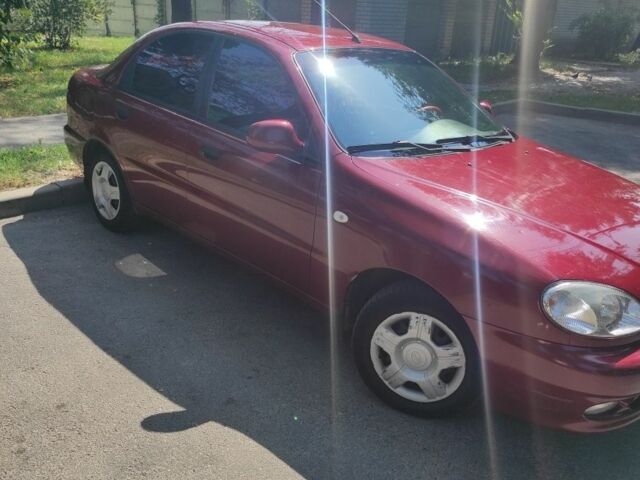 Красный Дэу Сенс, объемом двигателя 1.5 л и пробегом 160 тыс. км за 3200 $, фото 2 на Automoto.ua