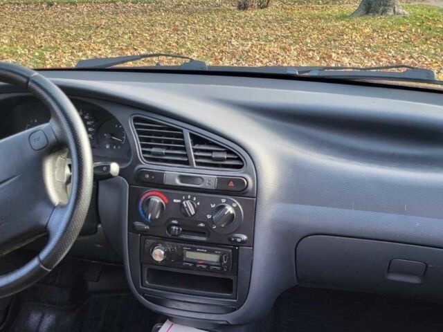 Красный Дэу Сенс, объемом двигателя 1.5 л и пробегом 84 тыс. км за 3550 $, фото 16 на Automoto.ua