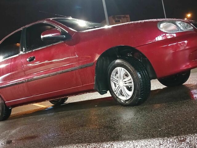 Красный Дэу Сенс, объемом двигателя 1.3 л и пробегом 60 тыс. км за 2000 $, фото 7 на Automoto.ua