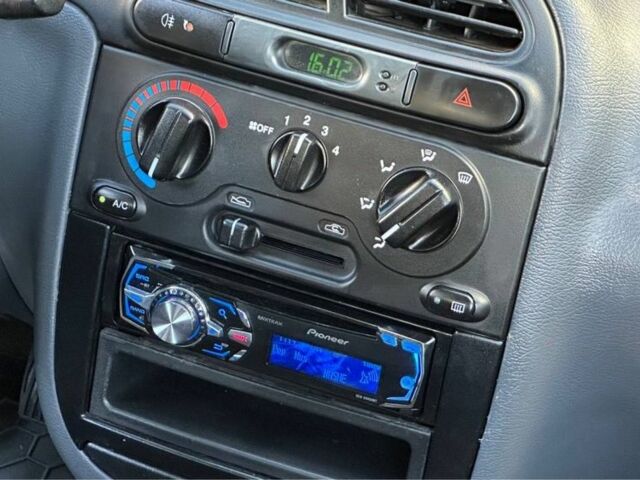 Червоний Деу Сенс, об'ємом двигуна 1.3 л та пробігом 39 тис. км за 3800 $, фото 6 на Automoto.ua