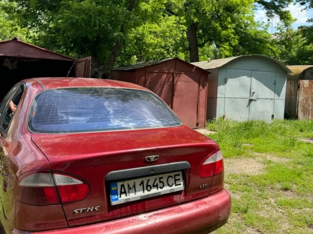 Красный Дэу Сенс, объемом двигателя 1.3 л и пробегом 250 тыс. км за 600 $, фото 2 на Automoto.ua