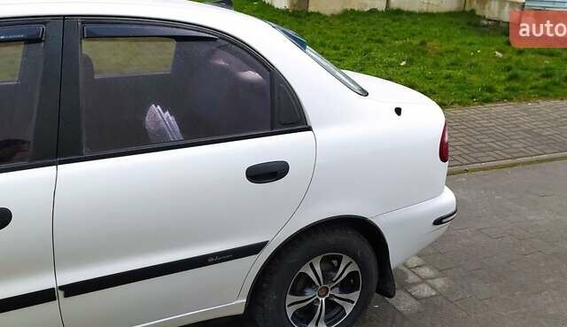 Дэу Сенс, объемом двигателя 1.3 л и пробегом 132 тыс. км за 2000 $, фото 12 на Automoto.ua