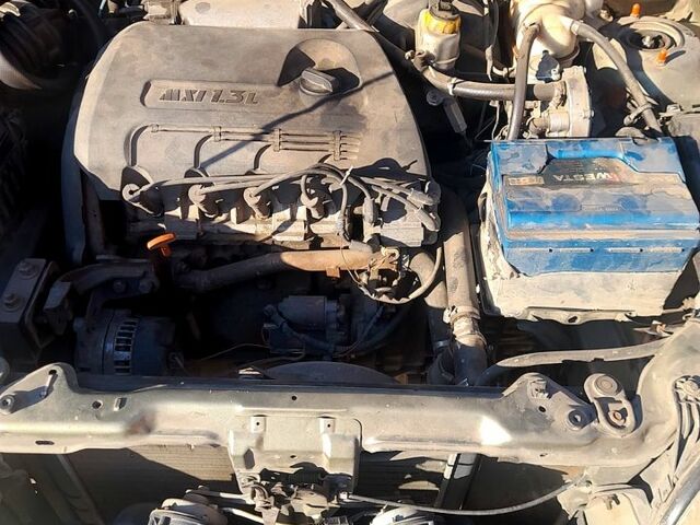 Дэу Сенс, объемом двигателя 1.3 л и пробегом 262 тыс. км за 1900 $, фото 5 на Automoto.ua