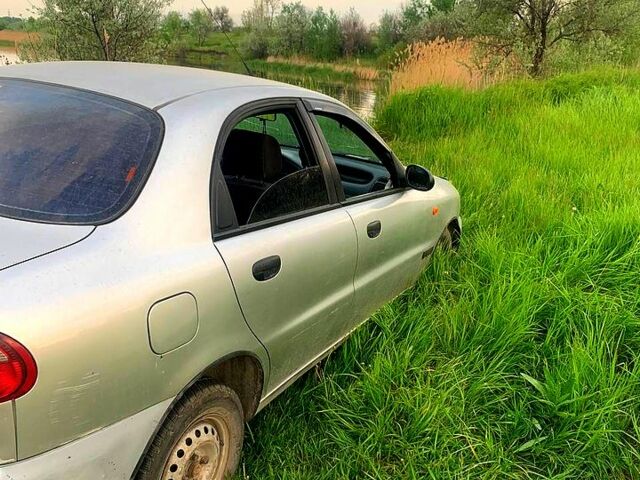 Деу Сенс, об'ємом двигуна 1.6 л та пробігом 300 тис. км за 1600 $, фото 2 на Automoto.ua