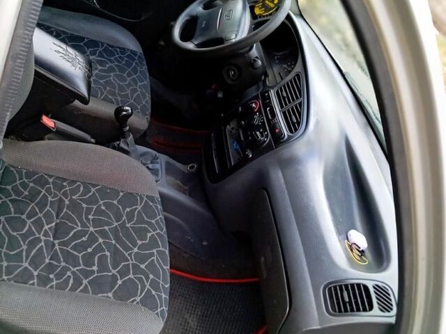 Дэу Сенс, объемом двигателя 13 л и пробегом 329 тыс. км за 1500 $, фото 4 на Automoto.ua