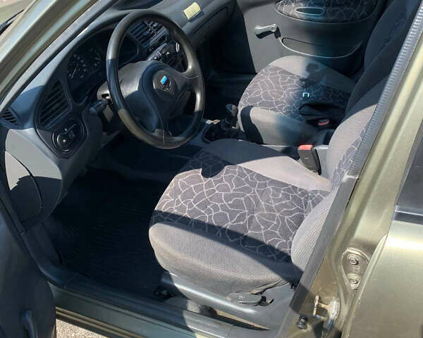Дэу Сенс, объемом двигателя 1.3 л и пробегом 177 тыс. км за 2000 $, фото 5 на Automoto.ua