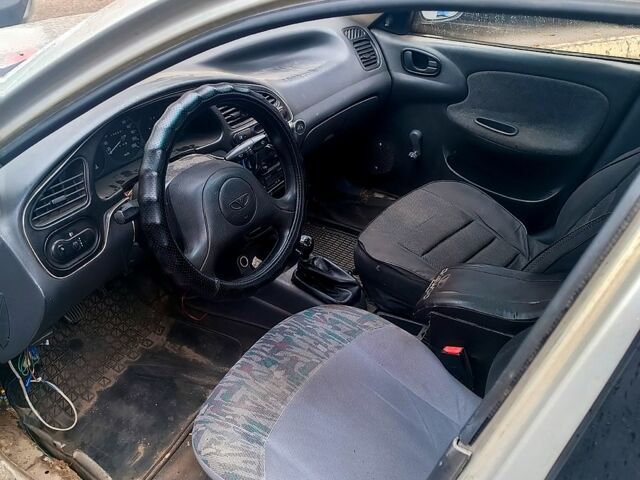 Дэу Сенс, объемом двигателя 1.3 л и пробегом 270 тыс. км за 950 $, фото 4 на Automoto.ua