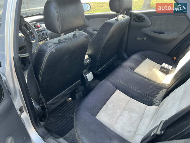 Дэу Сенс, объемом двигателя 1.3 л и пробегом 160 тыс. км за 2200 $, фото 5 на Automoto.ua