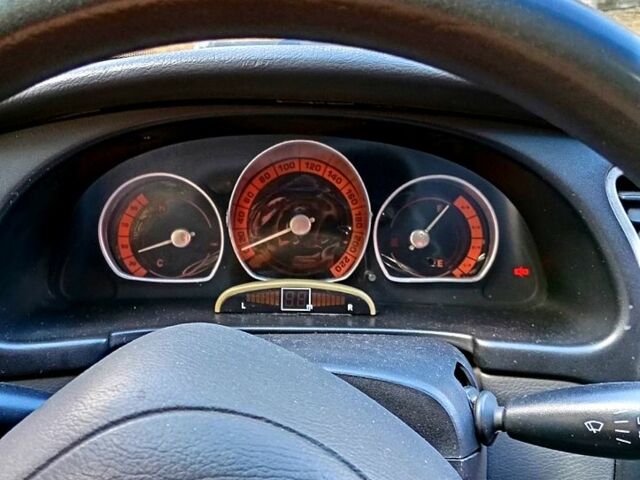 Деу Сенс 2004 у Миколаєві на Automoto.ua Деу Сенс, об'ємом двигуна 1.3 л та пробігом 0 тис. км за 1500 $, фото 4 на Automoto.ua