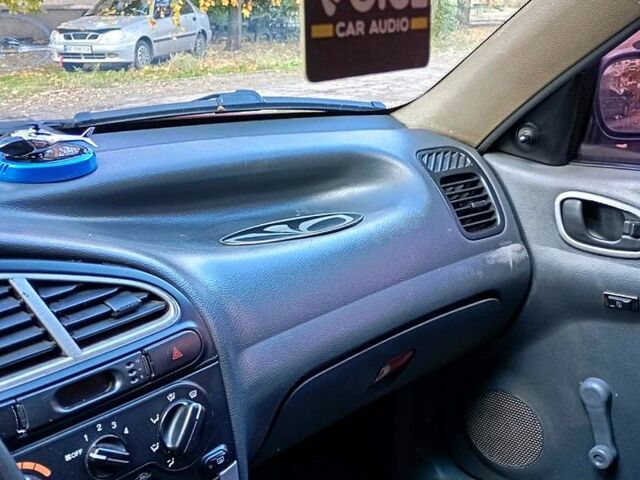 Деу Сенс 2004 у Миколаєві на Automoto.ua Деу Сенс, об'ємом двигуна 1.3 л та пробігом 0 тис. км за 1500 $, фото 5 на Automoto.ua