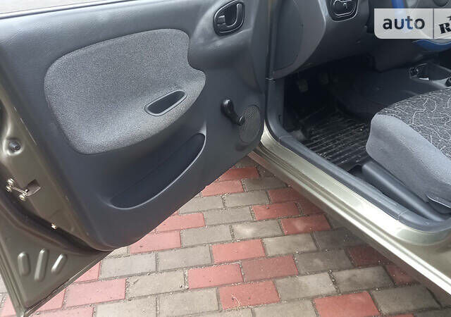 Дэу Сенс, объемом двигателя 1.3 л и пробегом 107 тыс. км за 2600 $, фото 22 на Automoto.ua