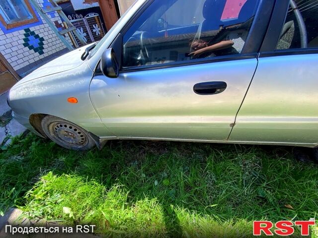 Дэу Сенс, объемом двигателя 1.3 л и пробегом 180 тыс. км за 900 $, фото 2 на Automoto.ua