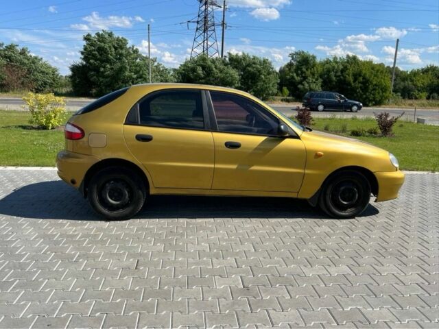 Желтый Дэу Сенс, объемом двигателя 1.6 л и пробегом 500 тыс. км за 1750 $, фото 8 на Automoto.ua