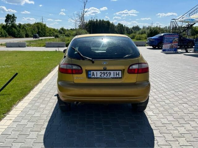 Желтый Дэу Сенс, объемом двигателя 1.6 л и пробегом 500 тыс. км за 1750 $, фото 6 на Automoto.ua