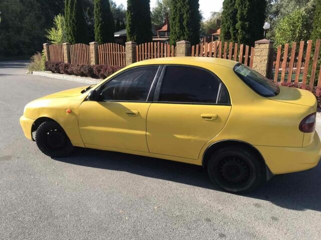 Желтый Дэу Сенс, объемом двигателя 0 л и пробегом 111 тыс. км за 1000 $, фото 3 на Automoto.ua