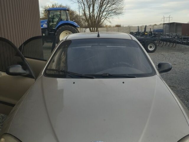 Желтый Дэу Сенс, объемом двигателя 1.3 л и пробегом 160 тыс. км за 1000 $, фото 4 на Automoto.ua