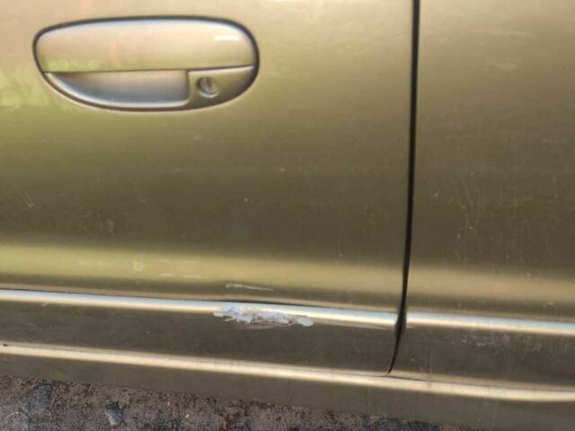 Желтый Дэу Сенс, объемом двигателя 1.6 л и пробегом 183 тыс. км за 3000 $, фото 9 на Automoto.ua