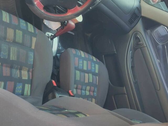 Желтый Дэу Сенс, объемом двигателя 1.6 л и пробегом 183 тыс. км за 3000 $, фото 10 на Automoto.ua