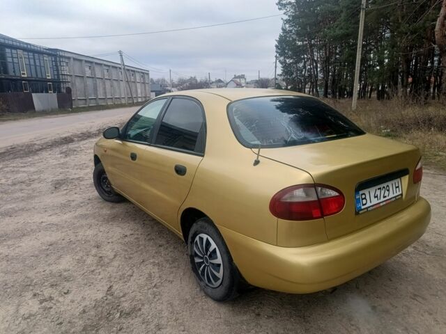 Жовтий Деу Сенс, об'ємом двигуна 1.5 л та пробігом 240 тис. км за 2300 $, фото 2 на Automoto.ua