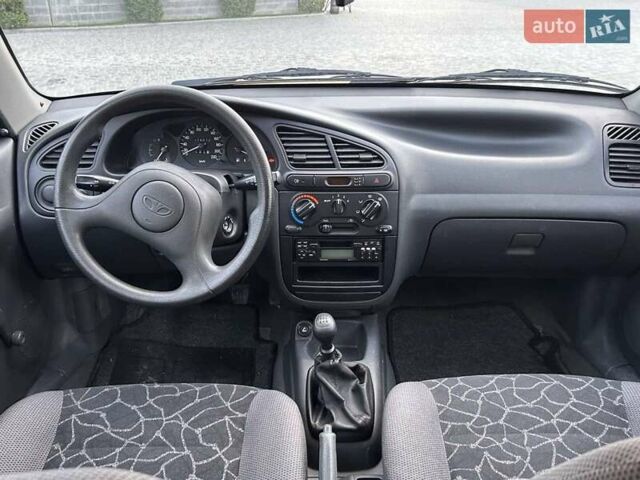 Жовтий Деу Сенс, об'ємом двигуна 1.3 л та пробігом 75 тис. км за 2500 $, фото 20 на Automoto.ua