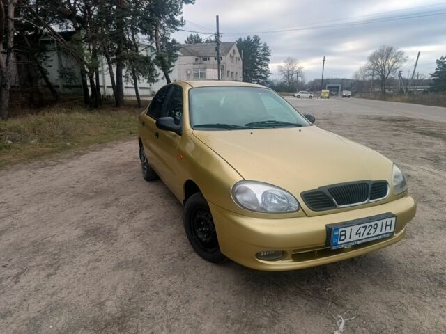 Жовтий Деу Сенс, об'ємом двигуна 1.5 л та пробігом 240 тис. км за 2300 $, фото 1 на Automoto.ua