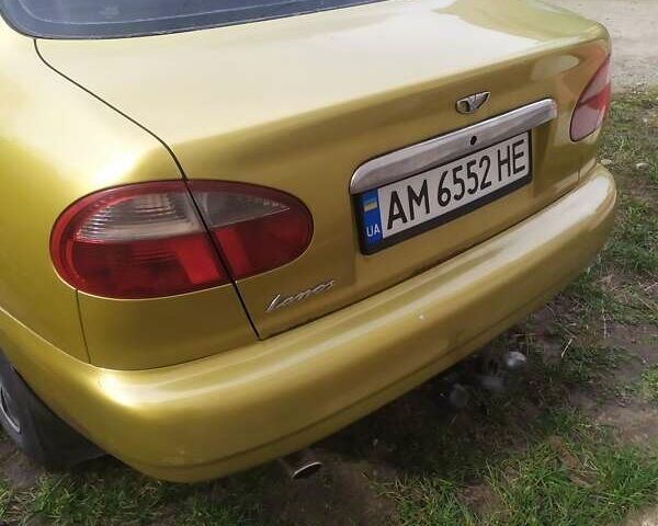 Желтый Дэу Сенс, объемом двигателя 1.3 л и пробегом 200 тыс. км за 1400 $, фото 1 на Automoto.ua
