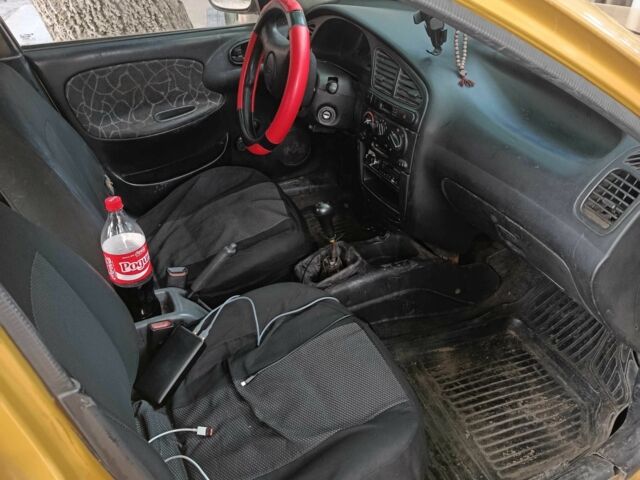 Жовтий Деу Сенс, об'ємом двигуна 1.3 л та пробігом 460 тис. км за 970 $, фото 4 на Automoto.ua
