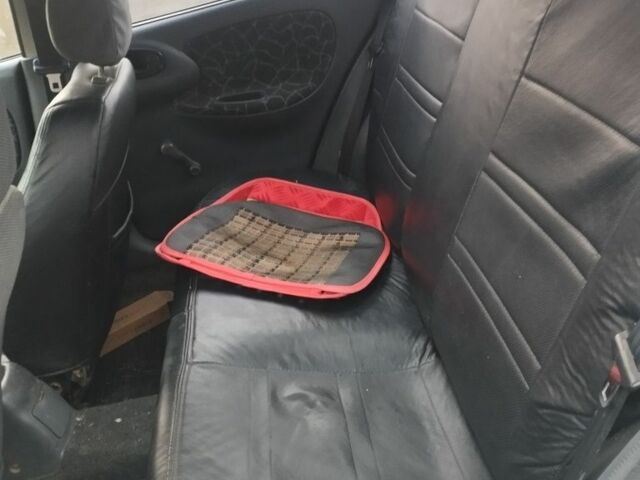 Жовтий Деу Сенс, об'ємом двигуна 1.5 л та пробігом 320 тис. км за 2000 $, фото 7 на Automoto.ua