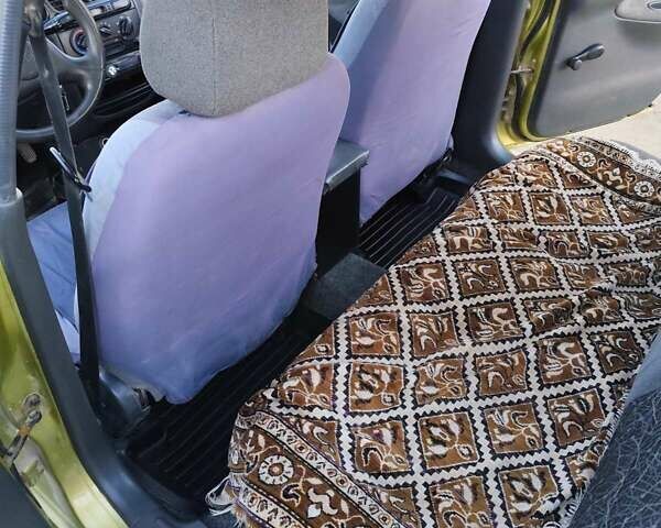 Жовтий Деу Сенс, об'ємом двигуна 1.3 л та пробігом 295 тис. км за 1800 $, фото 1 на Automoto.ua