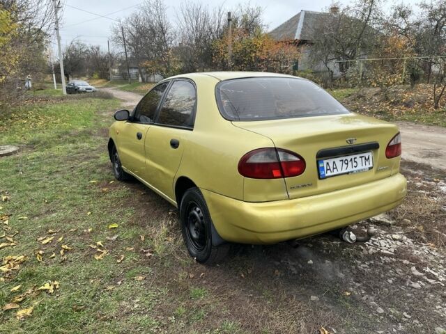 Желтый Дэу Сенс, объемом двигателя 1.5 л и пробегом 250 тыс. км за 1250 $, фото 2 на Automoto.ua