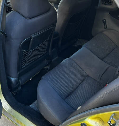 Желтый Дэу Сенс, объемом двигателя 1.3 л и пробегом 228 тыс. км за 2300 $, фото 9 на Automoto.ua