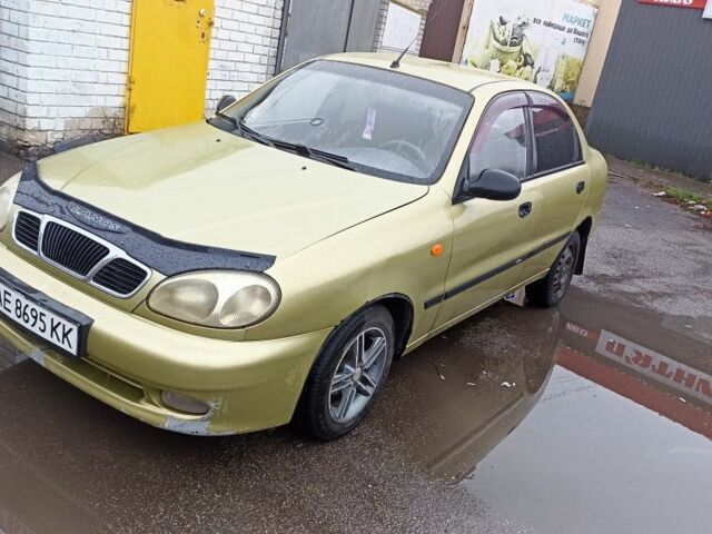 Желтый Дэу Сенс, объемом двигателя 1.3 л и пробегом 20 тыс. км за 1400 $, фото 1 на Automoto.ua