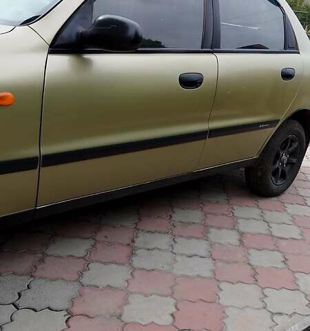 Желтый Дэу Сенс, объемом двигателя 1.3 л и пробегом 198 тыс. км за 2000 $, фото 3 на Automoto.ua