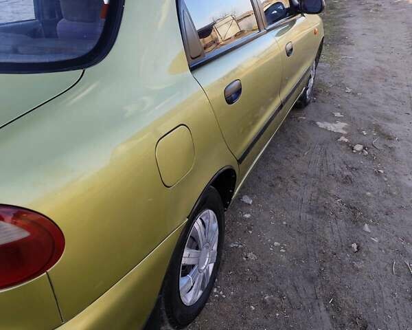 Жовтий Деу Сенс, об'ємом двигуна 1.3 л та пробігом 295 тис. км за 1800 $, фото 5 на Automoto.ua