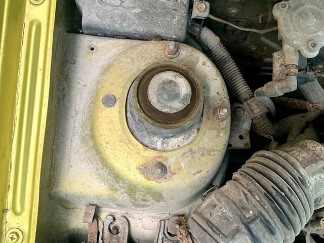 Жовтий Деу Сенс, об'ємом двигуна 1.3 л та пробігом 244 тис. км за 1500 $, фото 5 на Automoto.ua