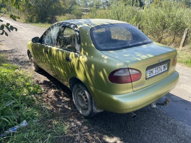 Деу Сенс 2006 у Новой Ушице на Automoto.ua Жовтий Деу Сенс, об'ємом двигуна 1.3 л та пробігом 168 тис. км за 900 $, фото 2 на Automoto.ua