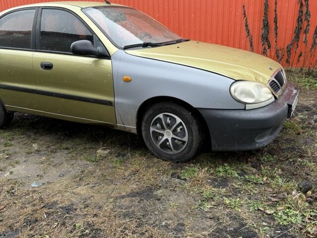 Желтый Дэу Сенс, объемом двигателя 1.3 л и пробегом 220 тыс. км за 1150 $, фото 3 на Automoto.ua