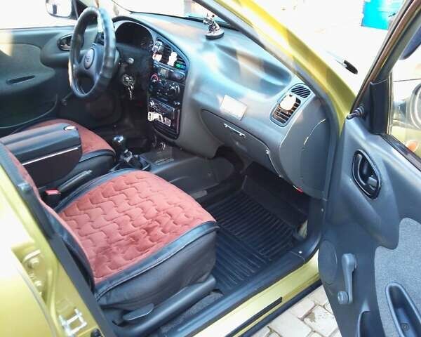 Желтый Дэу Сенс, объемом двигателя 0 л и пробегом 206 тыс. км за 2350 $, фото 9 на Automoto.ua