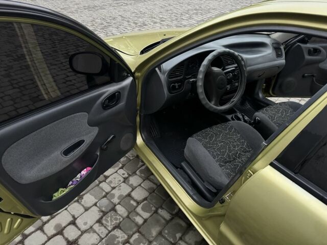 Желтый Дэу Сенс, объемом двигателя 1.3 л и пробегом 77 тыс. км за 1299 $, фото 8 на Automoto.ua