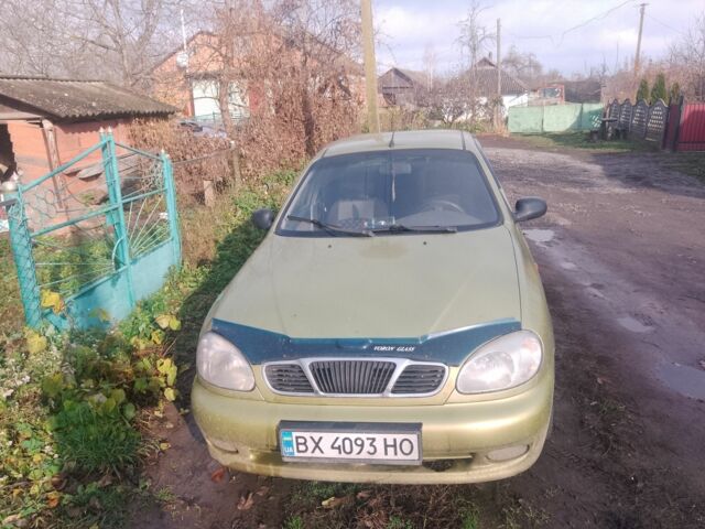 Желтый Дэу Сенс, объемом двигателя 1.4 л и пробегом 300 тыс. км за 1300 $, фото 4 на Automoto.ua