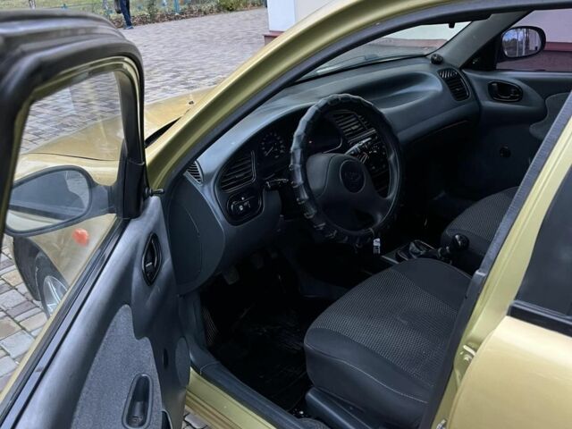 Жовтий Деу Сенс, об'ємом двигуна 1.5 л та пробігом 309 тис. км за 2000 $, фото 5 на Automoto.ua