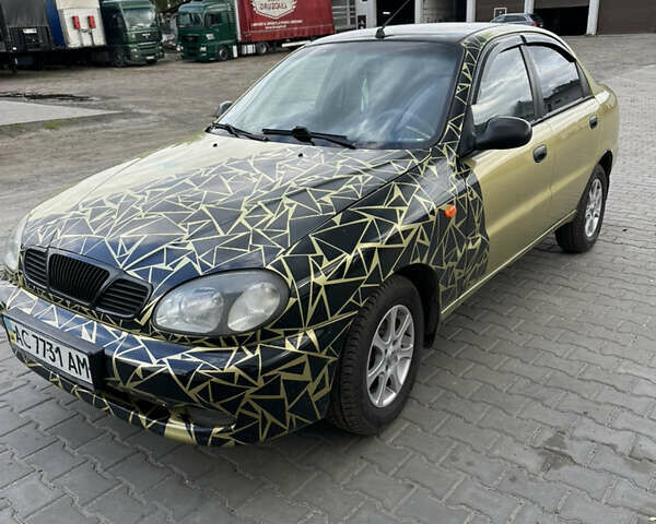 Жовтий Деу Сенс, об'ємом двигуна 1.4 л та пробігом 242 тис. км за 2000 $, фото 2 на Automoto.ua