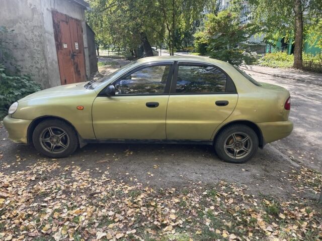Желтый Дэу Сенс, объемом двигателя 1.5 л и пробегом 172 тыс. км за 2150 $, фото 2 на Automoto.ua