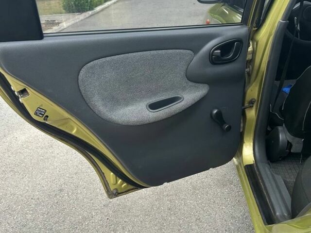 Желтый Дэу Сенс, объемом двигателя 1.5 л и пробегом 247 тыс. км за 3200 $, фото 9 на Automoto.ua